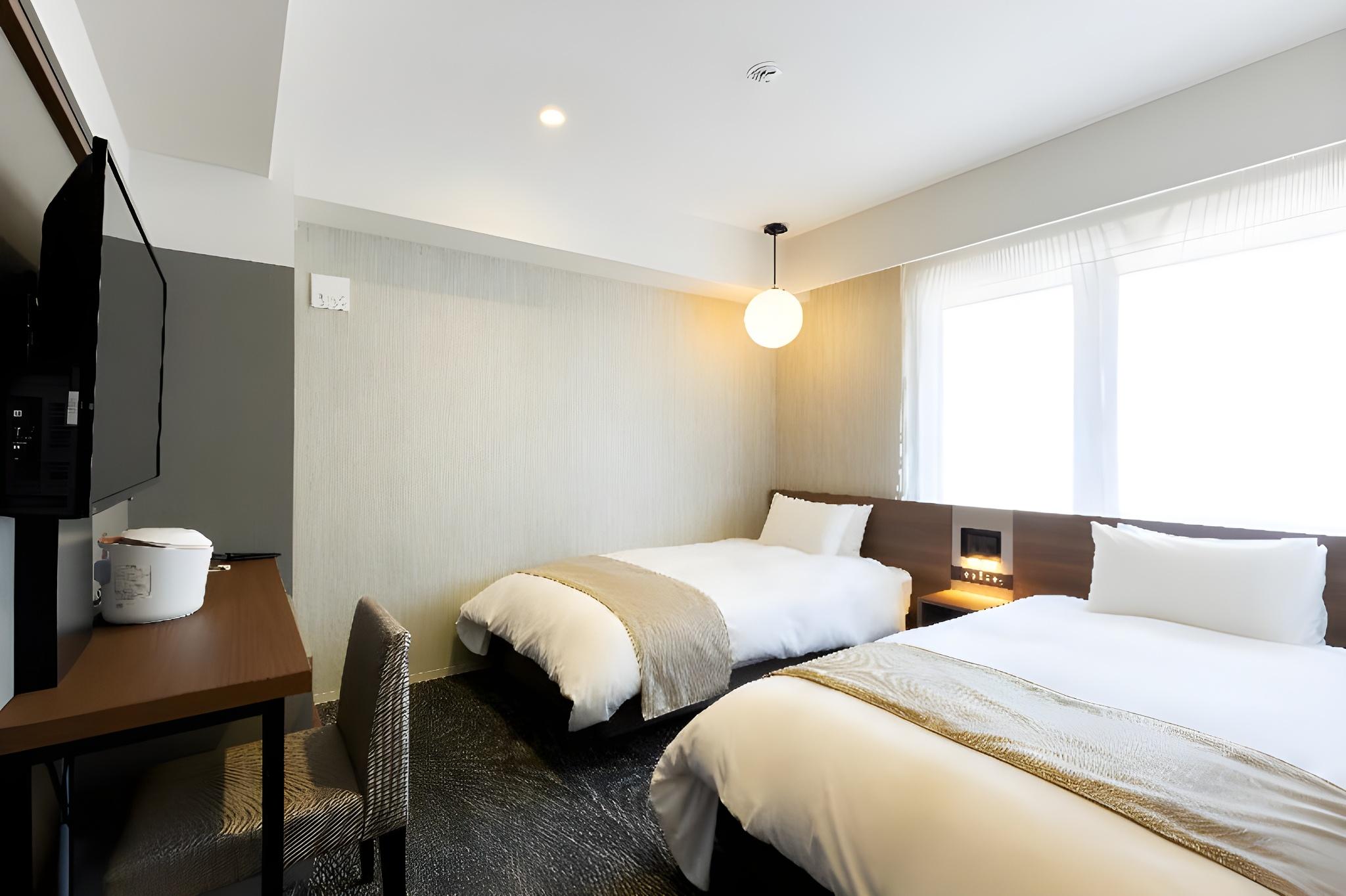 ECONOMY, TWIN BEDS