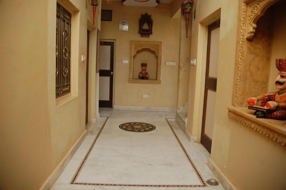 Hotel Jaisal Palace 5/42