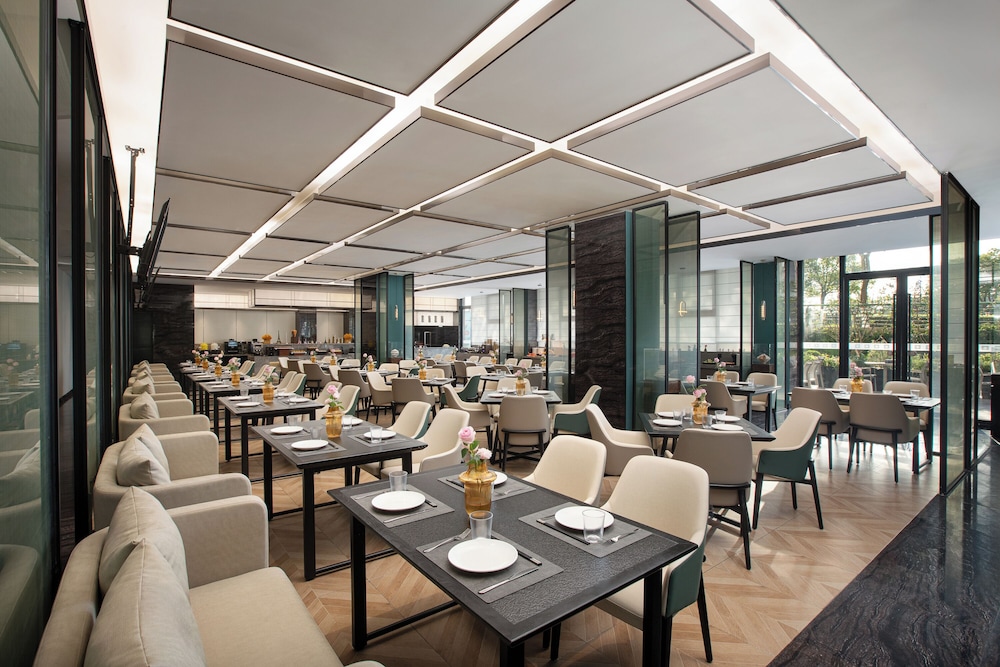Vienna International Hotel Shanghai Pudong Huinan 33/50