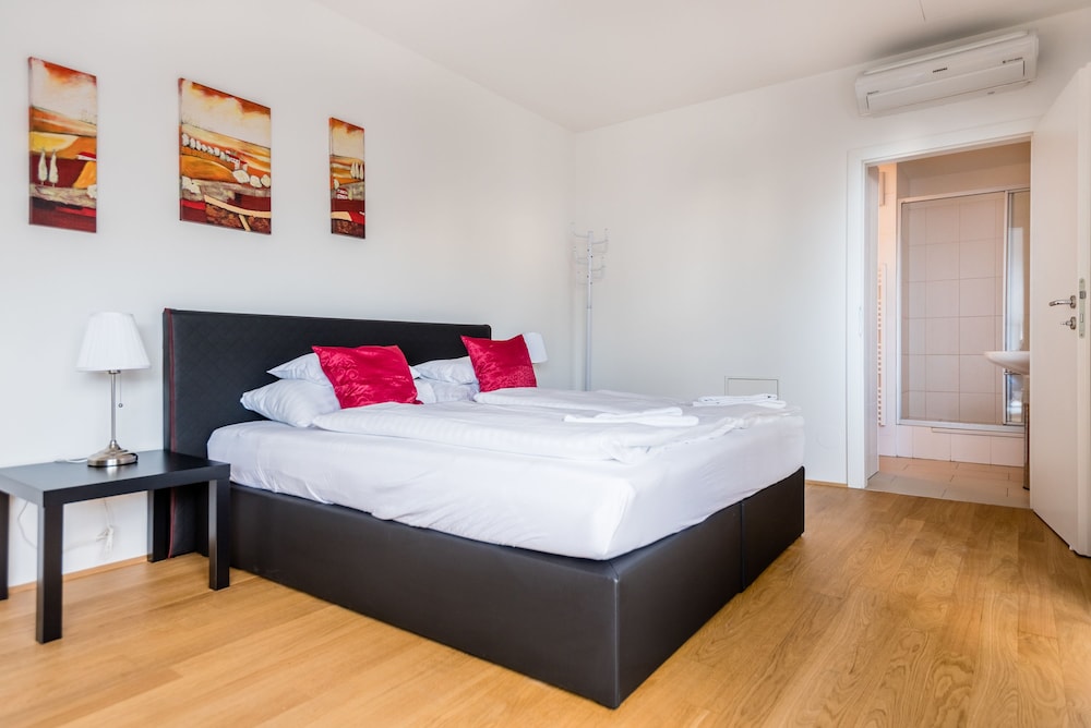 Duschel Apartments Vienna 12/50