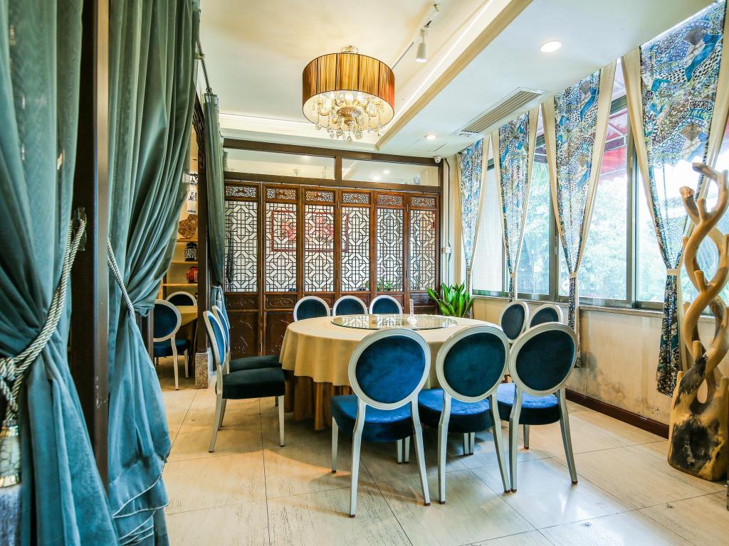 Vienna Hotel (Guangzhou Hanxi Changlong Park Branch) 38/51