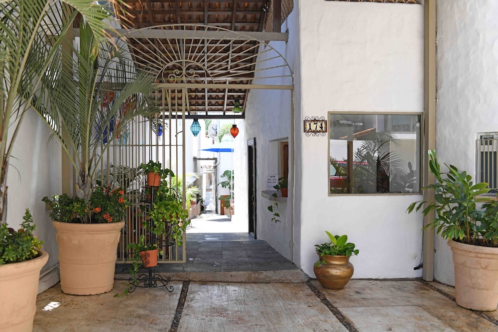 Hacienda Vallarta - Los Muertos Beach 6/44