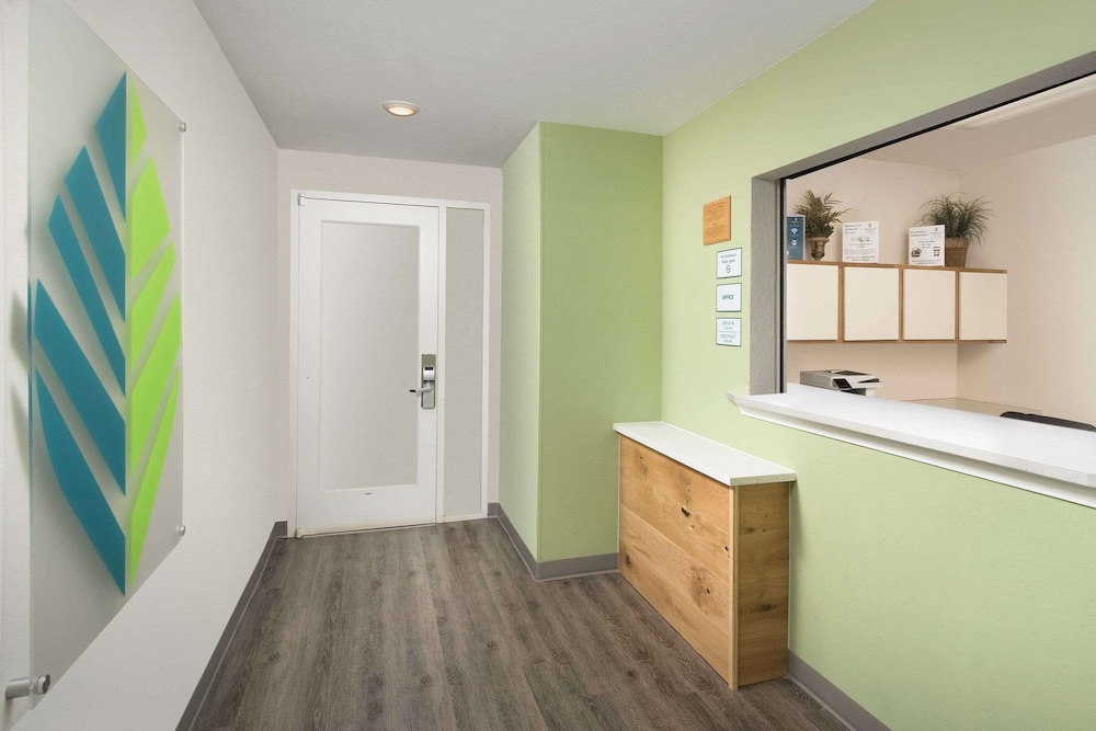 WoodSpring Suites Augusta Fort Eisenhower 4/22