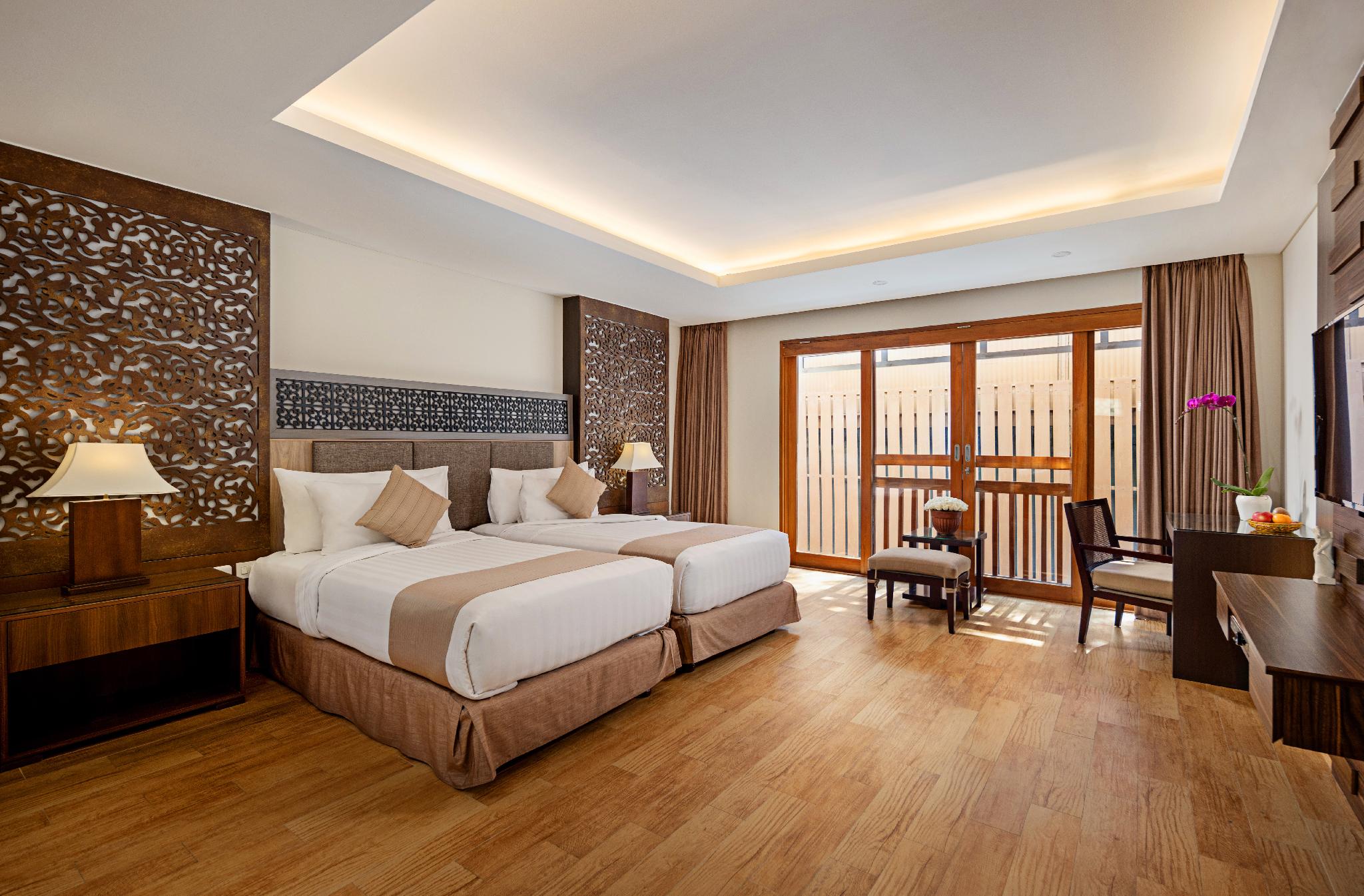 2 Bedrooms, Pool, Villa, King and Twin Beds