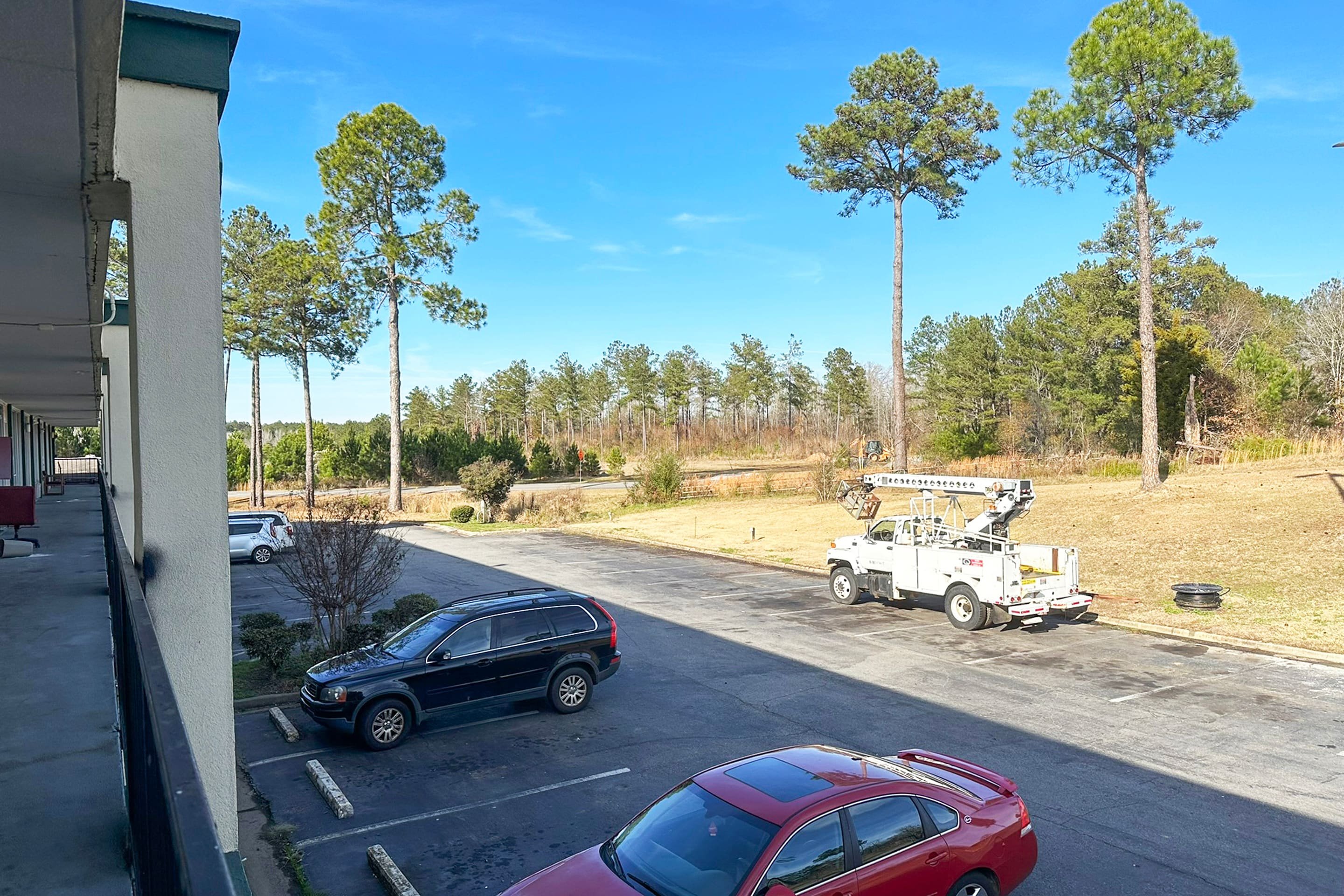 Super Inn & Suites by OYO Milledgeville 53/83