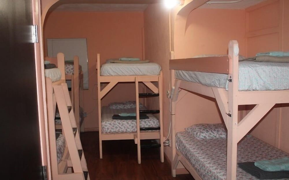 Hoosville Hostel 39/66