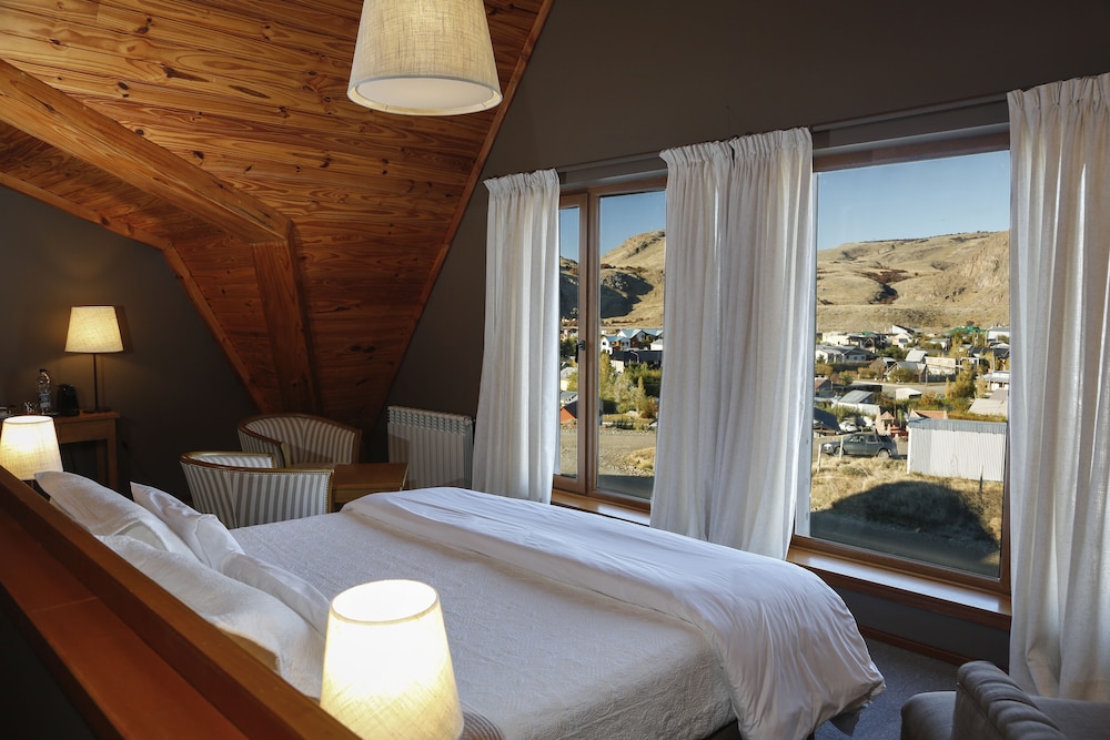 غرفة بريميوم بسريرين منفصلين بإطلالة على الجبل، Los Cerros del Chalten Boutique Hotel 3/10