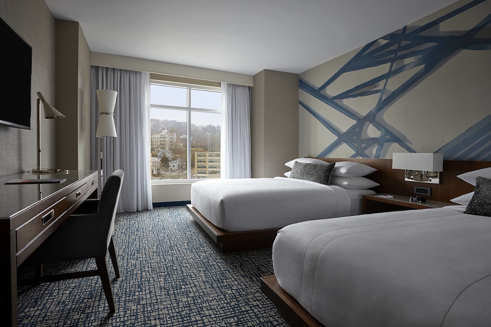 Ithaca Marriott Downtown On the Commons 8/41