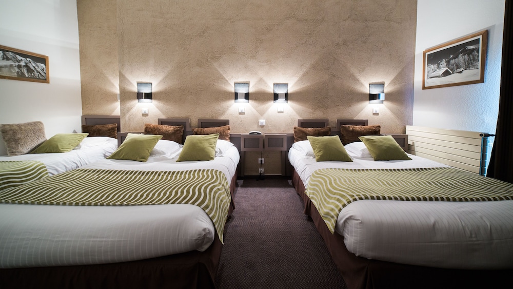 Hotel the Originals Des Princes Chambery 2/77