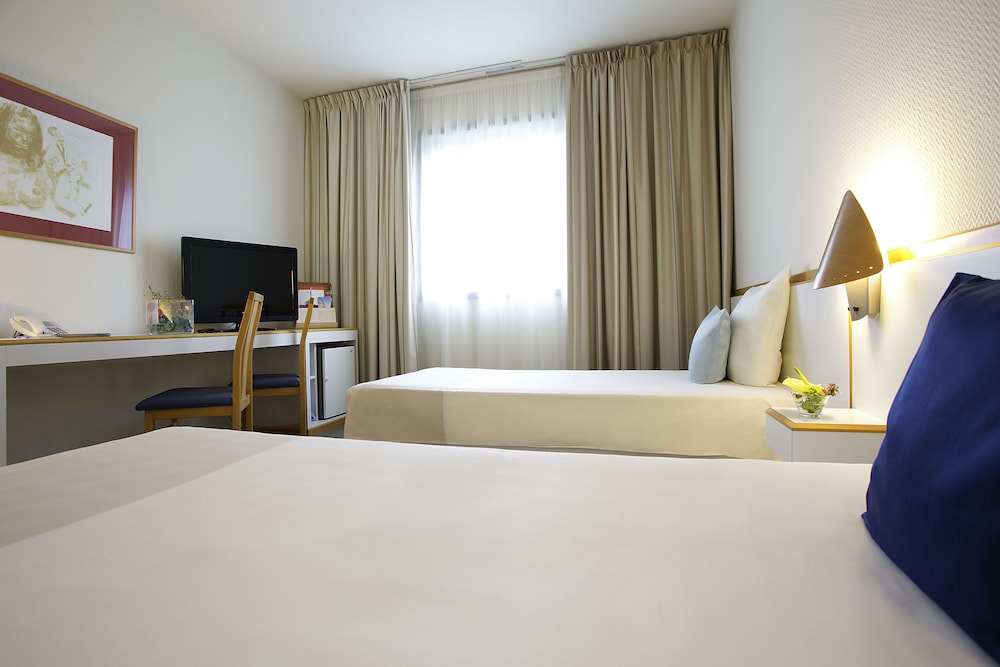 Novotel Paris Est 23/74