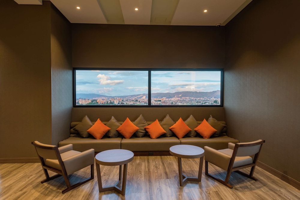 Hampton By Hilton Bogota Airport 20/44
