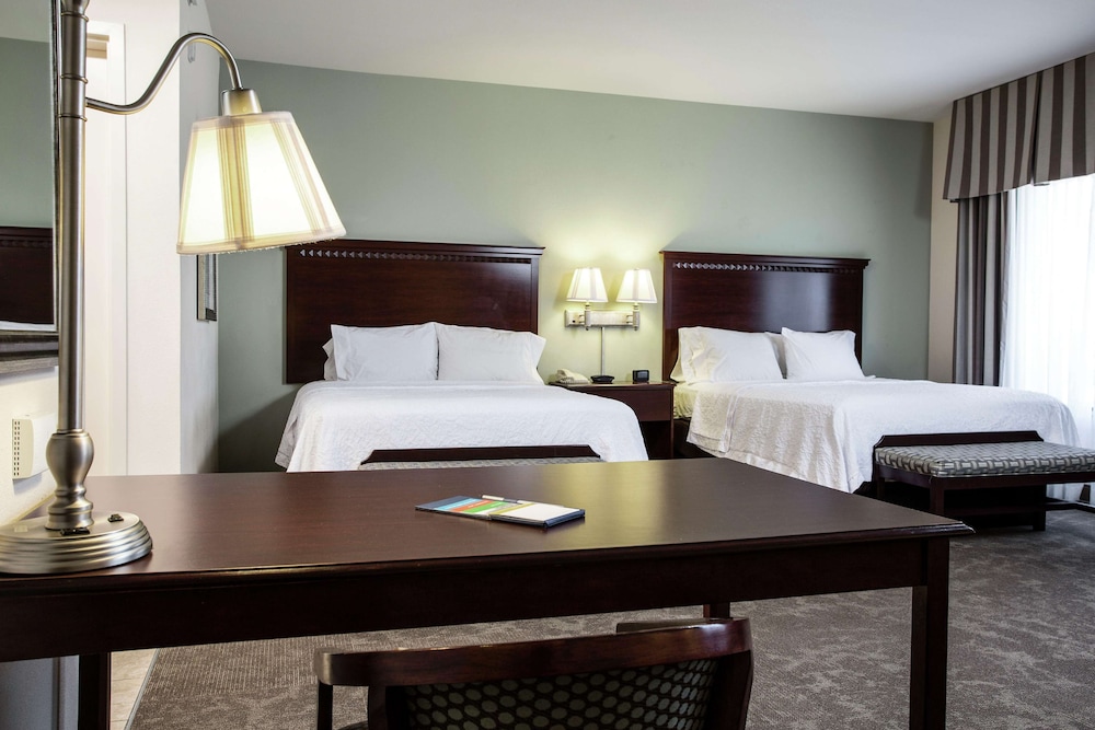 Hampton Inn and Suites Prescott Valley 24/68