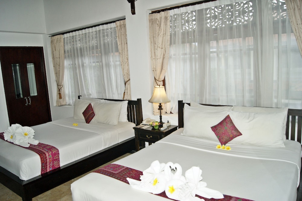 Royal Hotel and Villa Bali 10/48