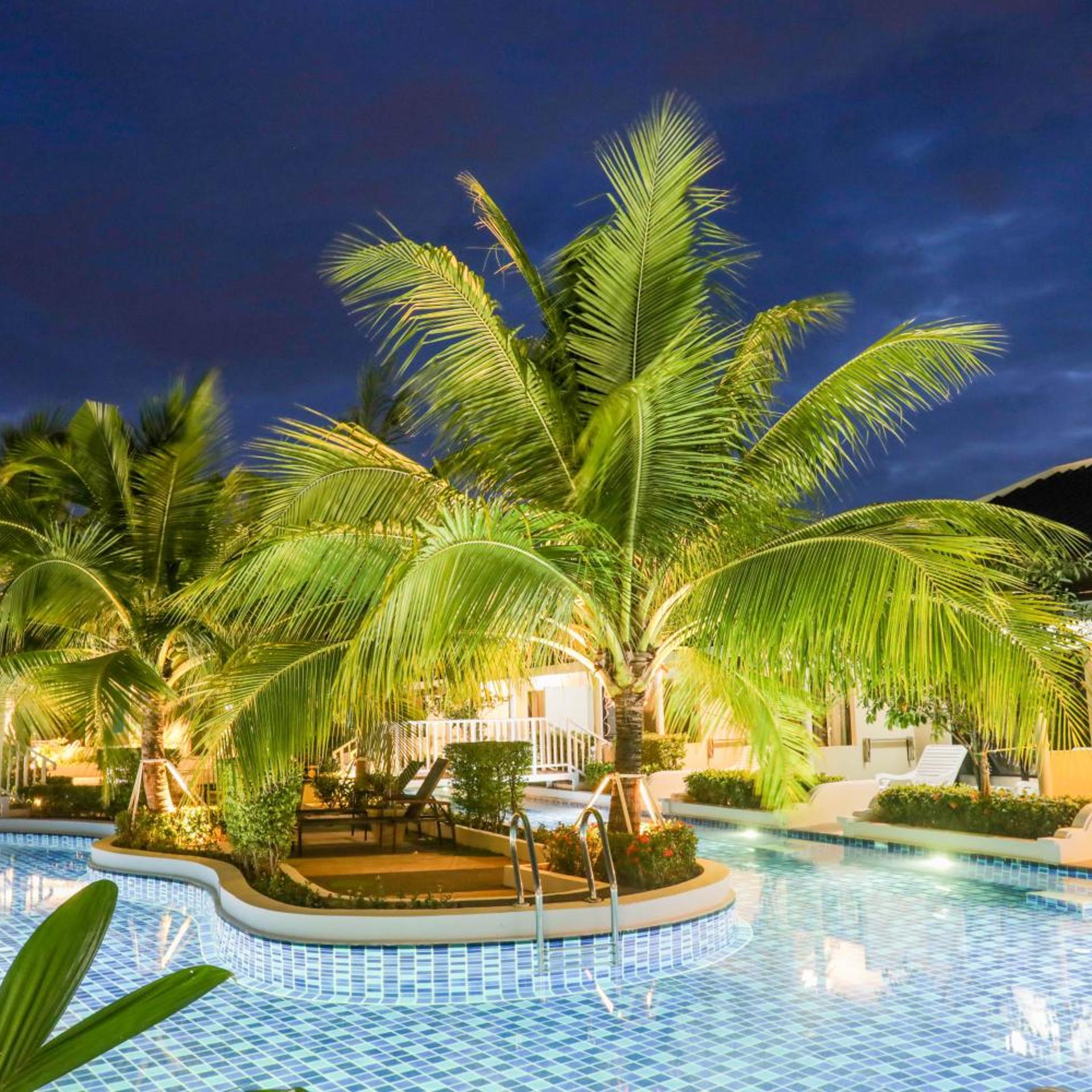Tuana Hotels Brook Pool Access 47/50