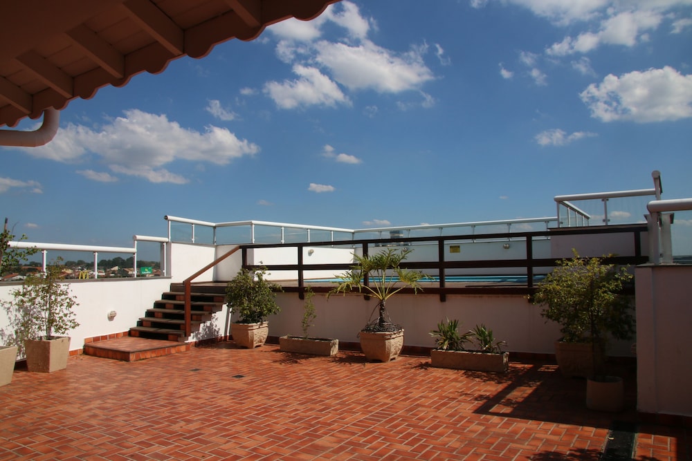 Hotel Jaguary 59/64