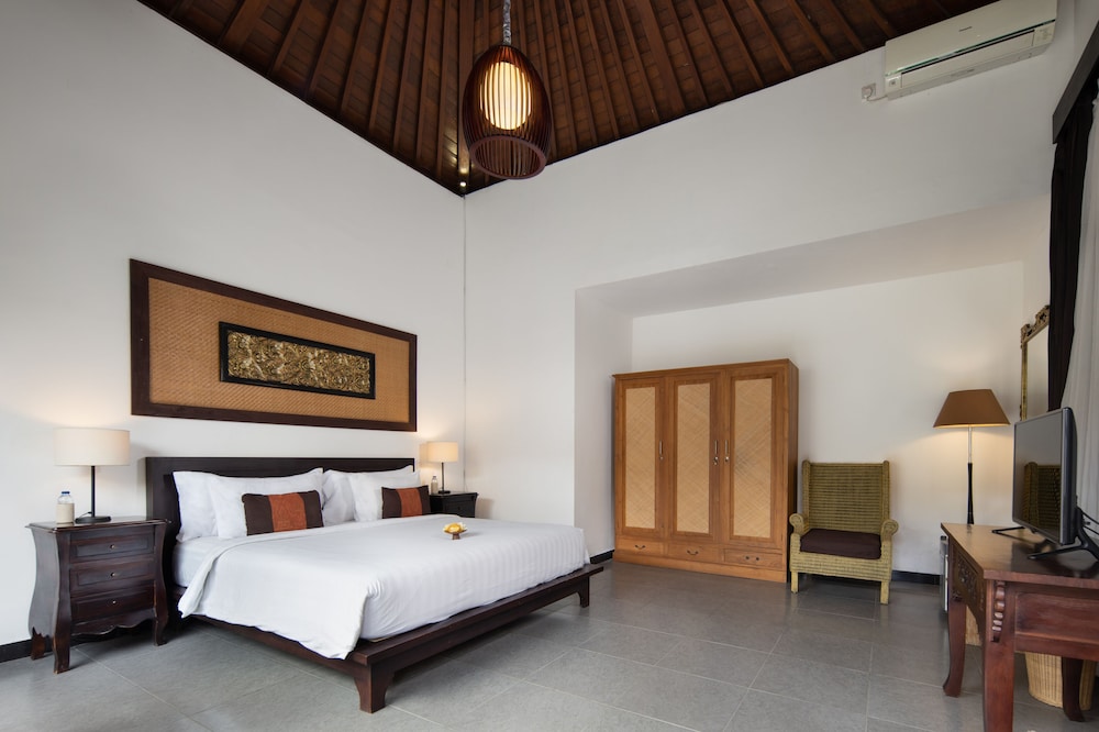 Ubud Raya Villa 7/50