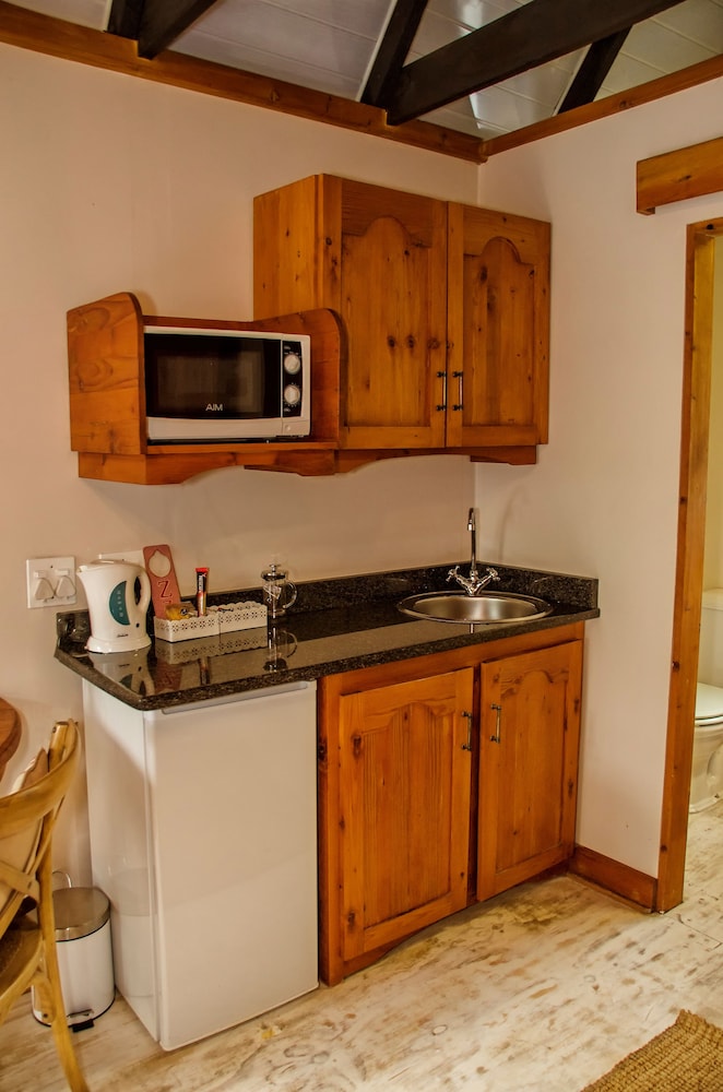 Cornerstone B&B Kroonstad 3/40
