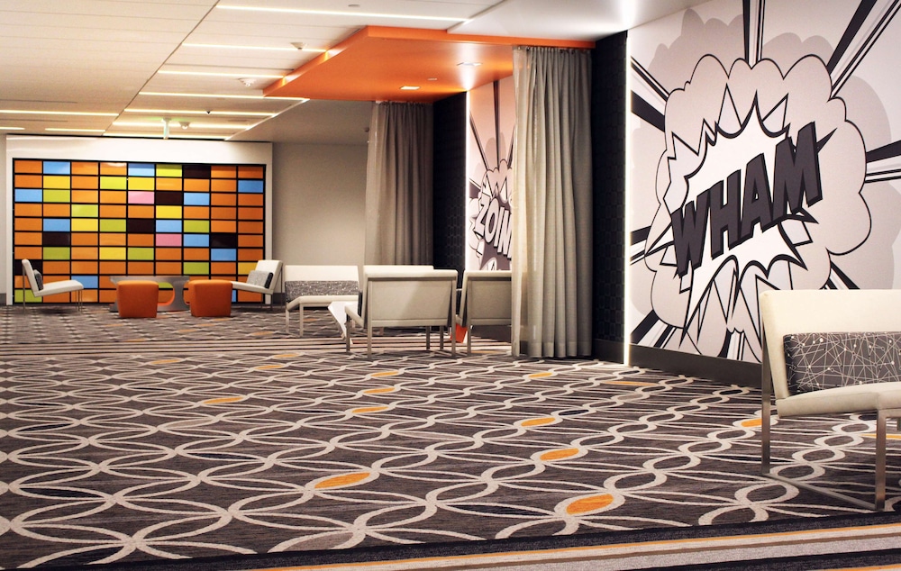 The Curtis Denver a DoubleTree by Hilton Hotel 16/83