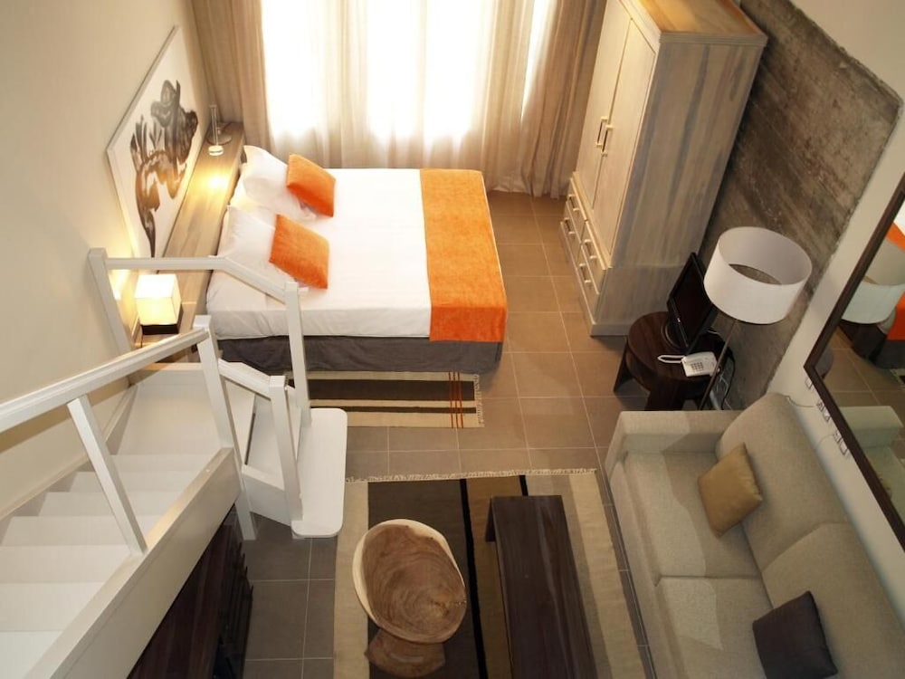 ECO ALCALA SUITES 12/43