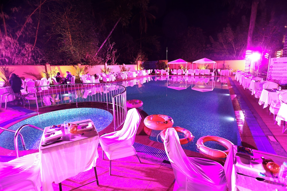 Goa Villagio Resort & Spa 31/55