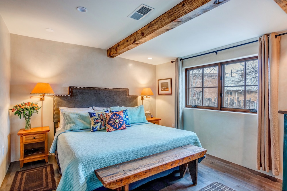 2 Bedrooms, House, 2 King Beds