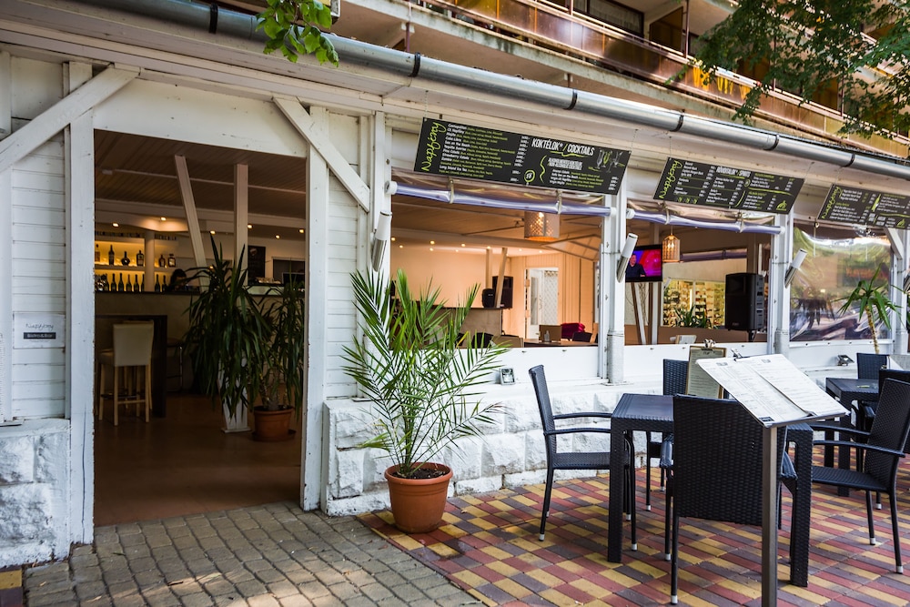 Ce Napfény Hotel 7/41
