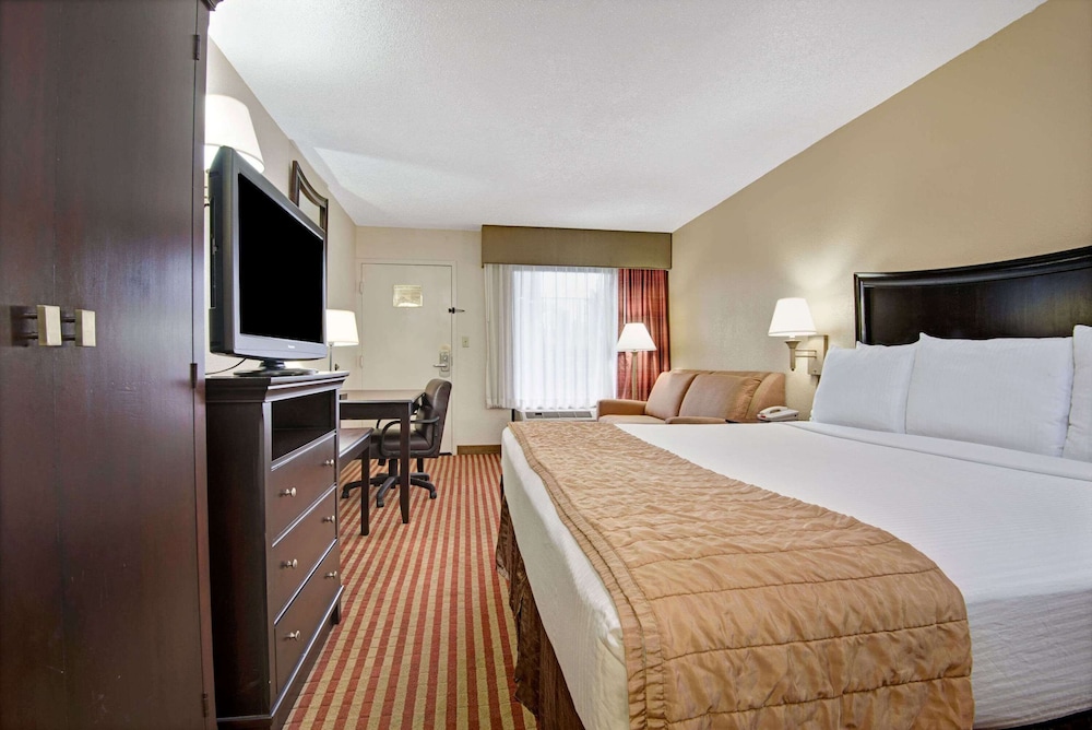 Baymont by Wyndham Nashville 21/53