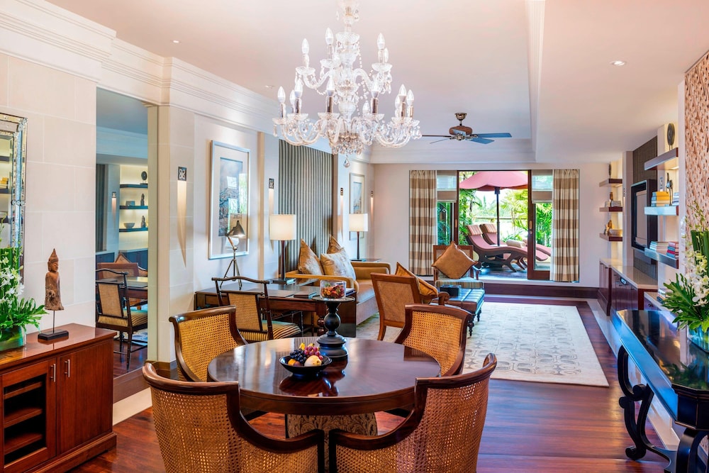 The St Regis Bali Resort 56/76
