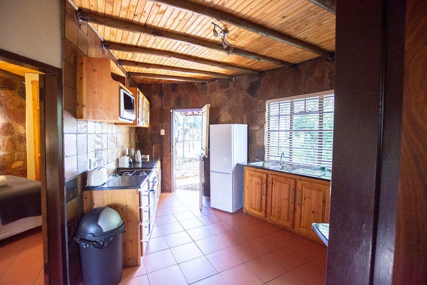Milorho Lodge 50/50