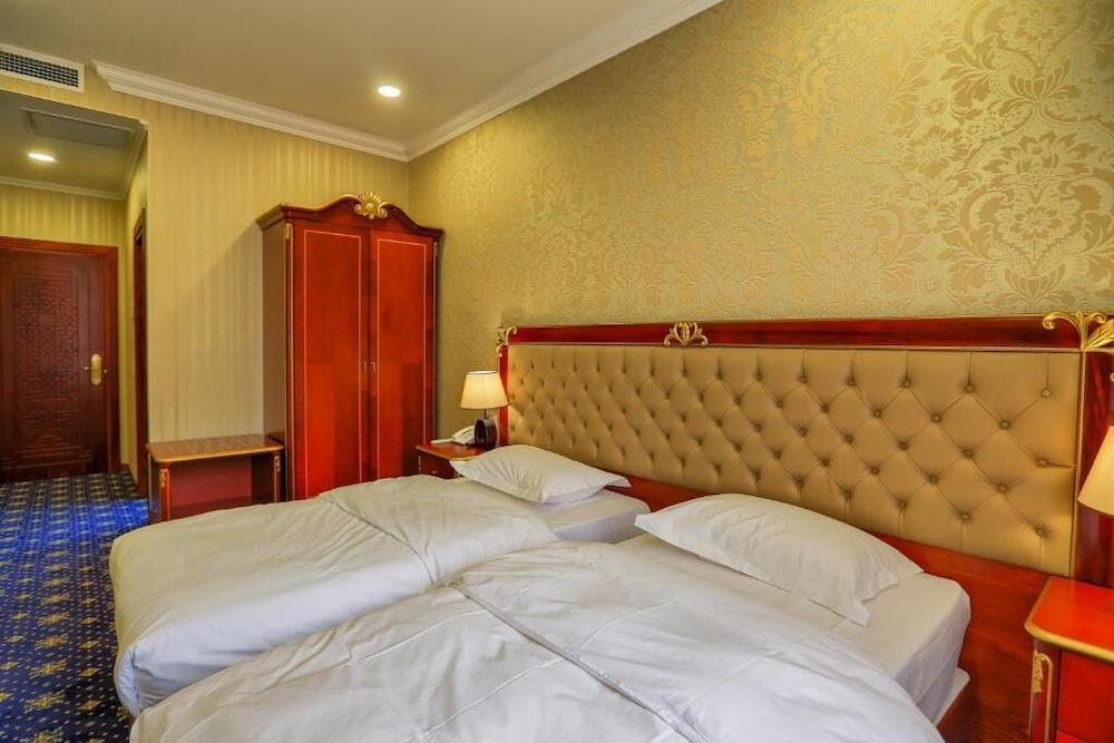 Shah Palace Hotel 16/77