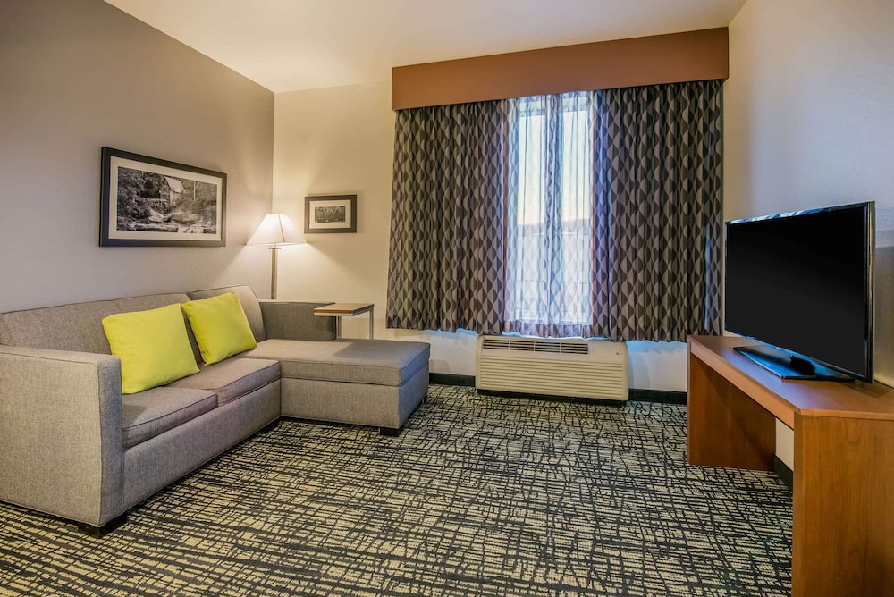 La Quinta Inn & Suites by Wyndham Morgantown 34/60