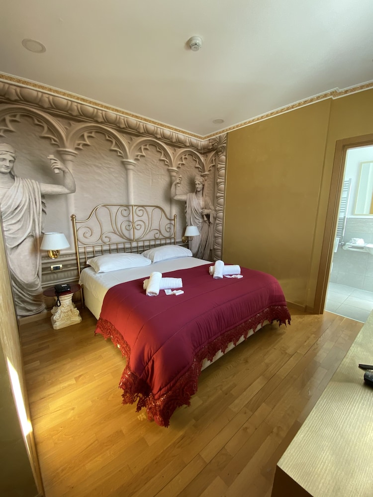 Ginevra Palace Hotel 20/30