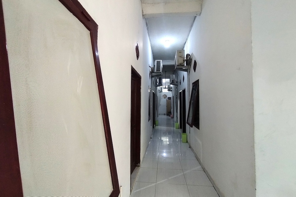 OYO 2933 Wisma Hiro Pertiwi 19/26