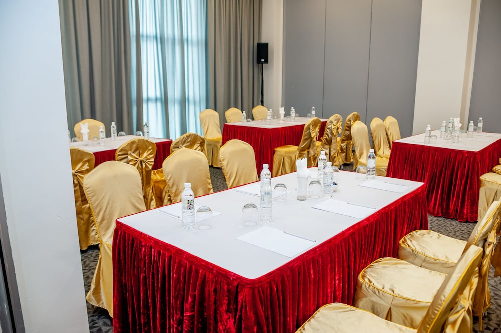 FEECO HOTEL KUALA LUMPUR 27/51