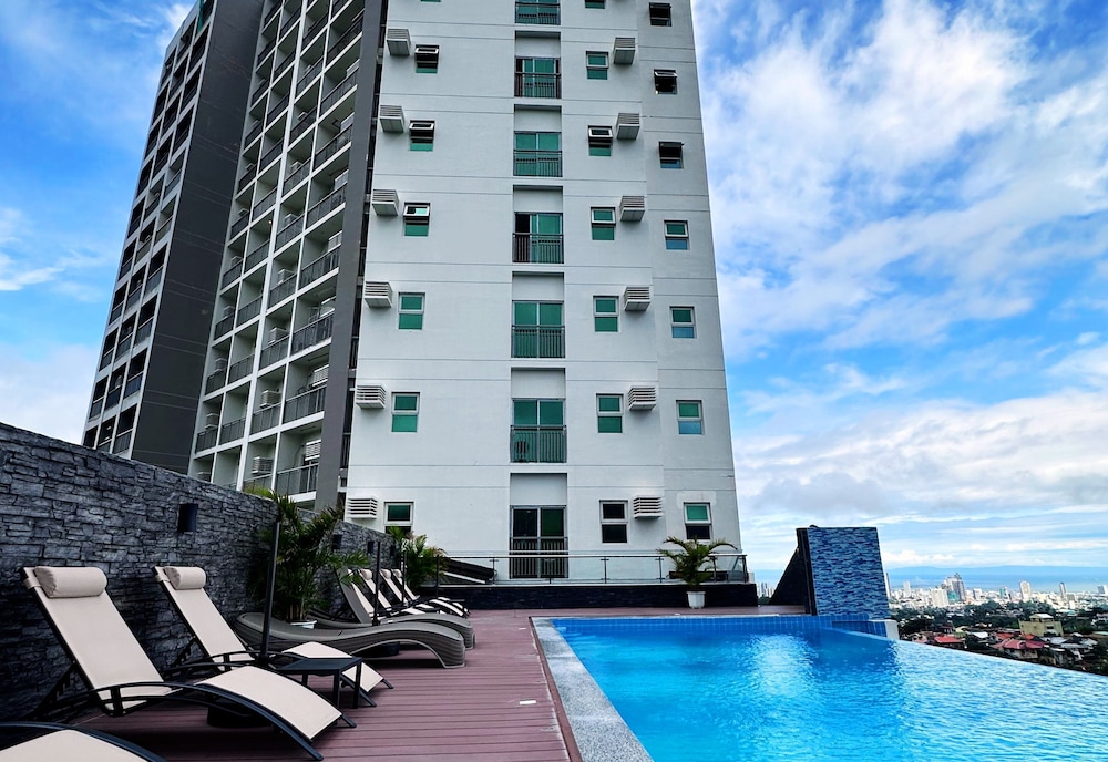 Hayat Sky Towers 6/50