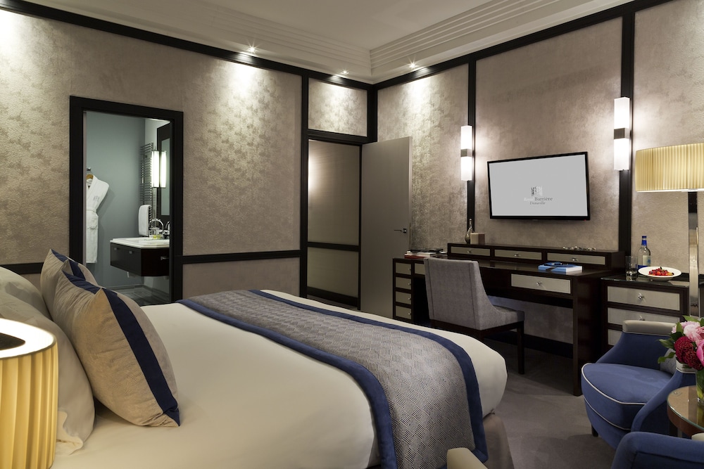 Hotel Barriere Le Royal Deauville 27/83