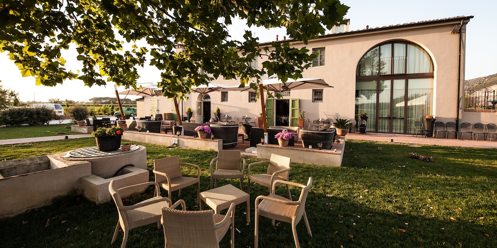 Locanda Sant'agata 58/63