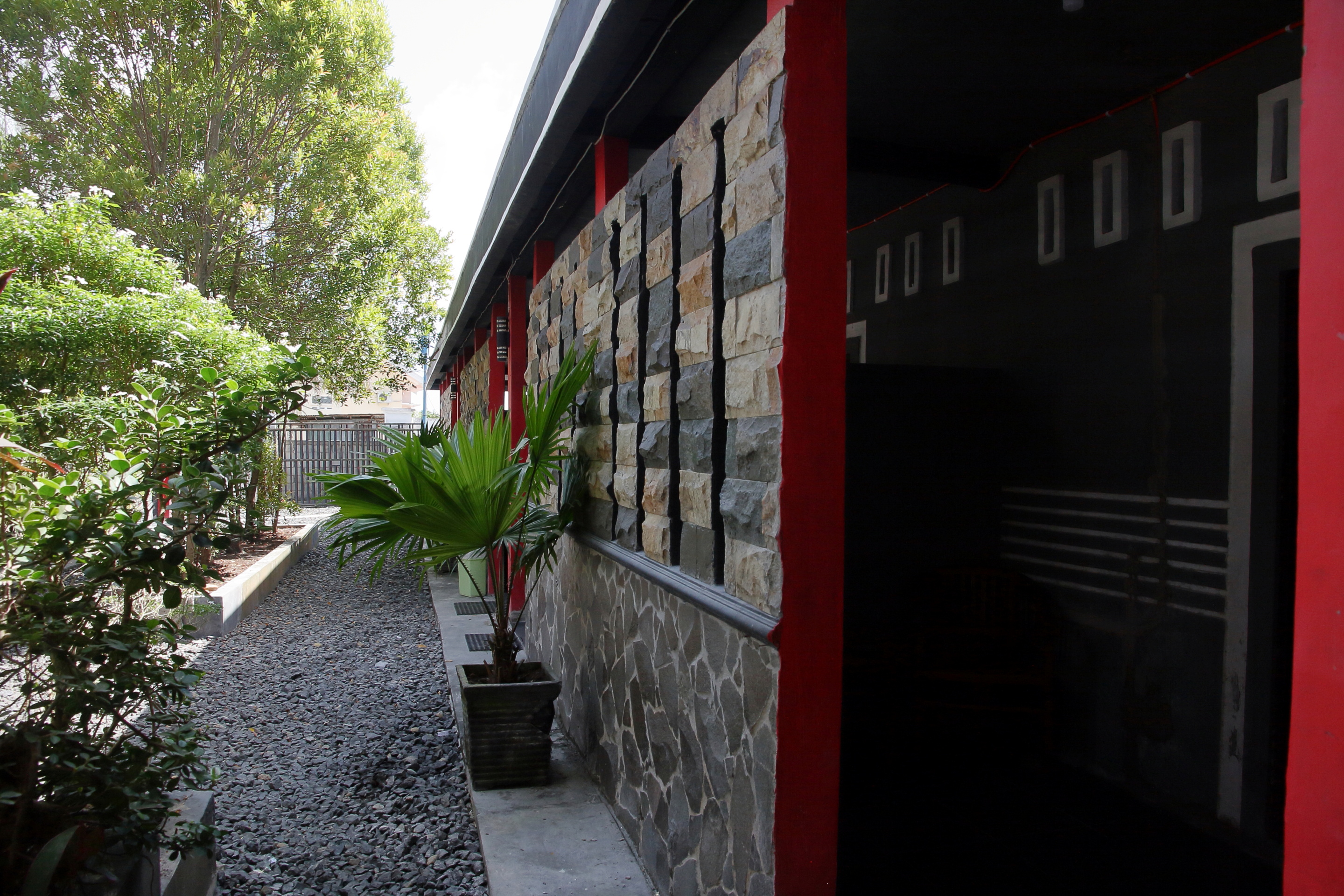 OYO 933 Wisma Malawen 7/33