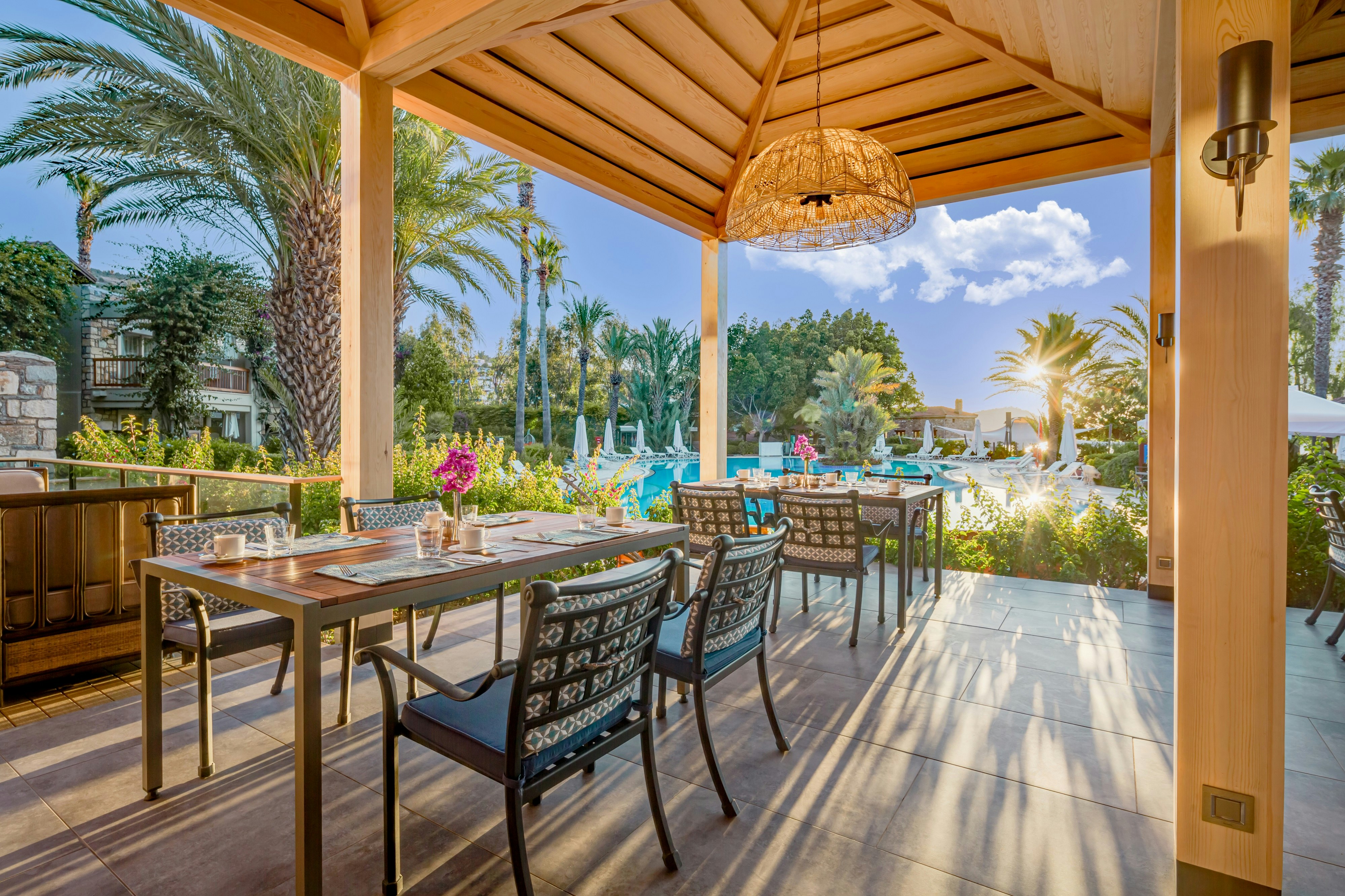 Divan Bodrum 38/58