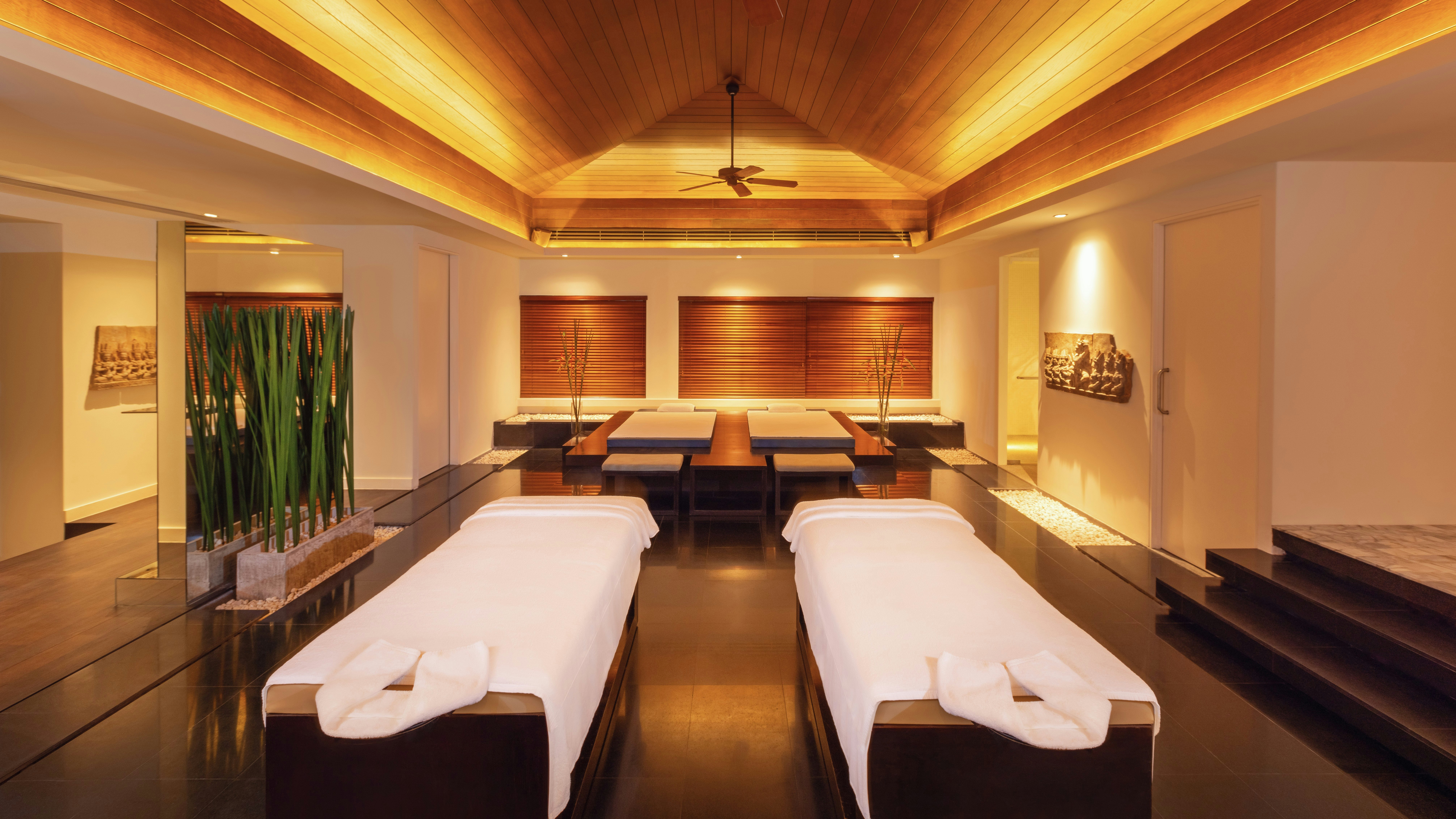 Twinpalms Surin Phuket Resort 8/50