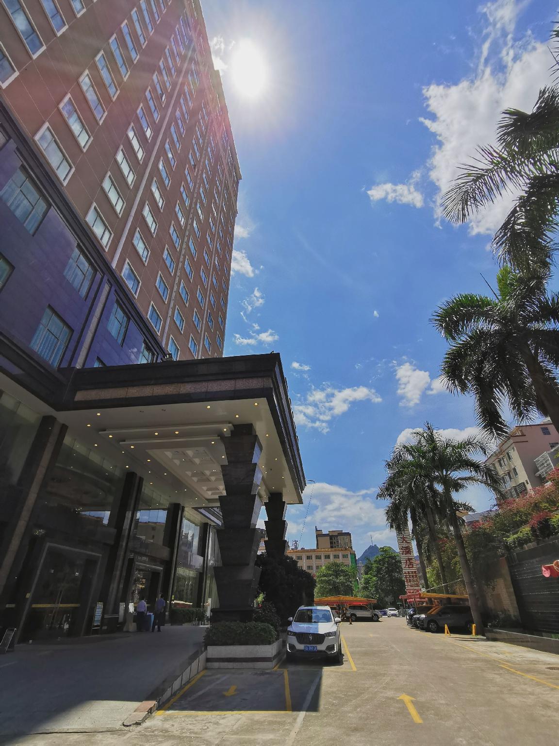Zhaoqing Longzhu Hotel 27/27