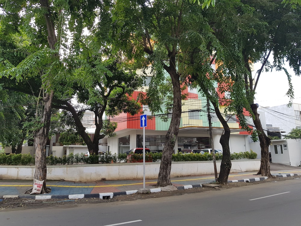 N3 Hotel Zainul Arifin 31/37