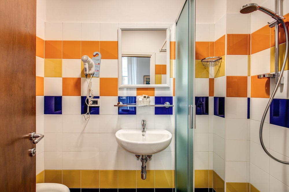 Hotel Nuova Italia 21/21