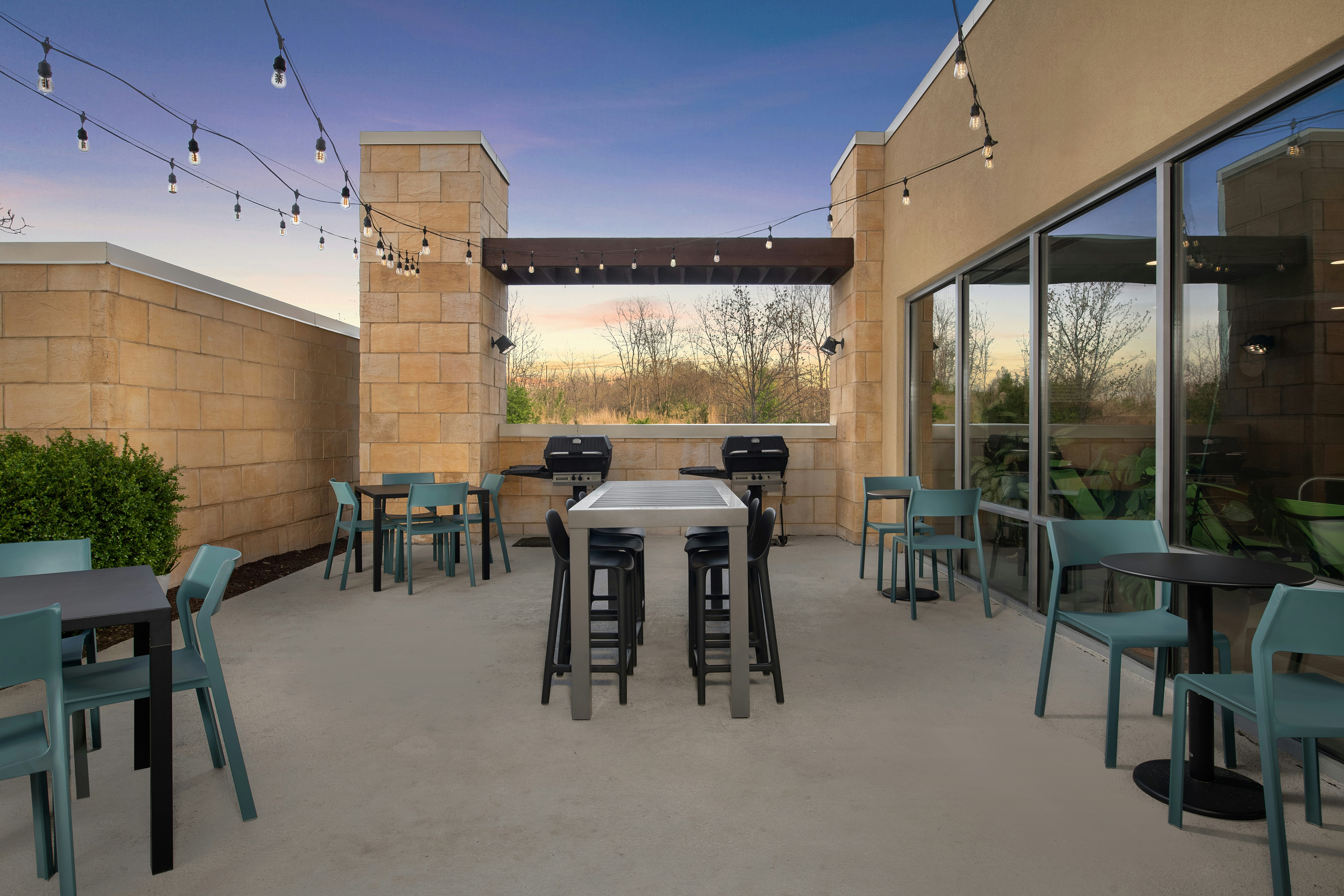 Home2 Suites by Hilton Nashville-Airport, TN 8/13