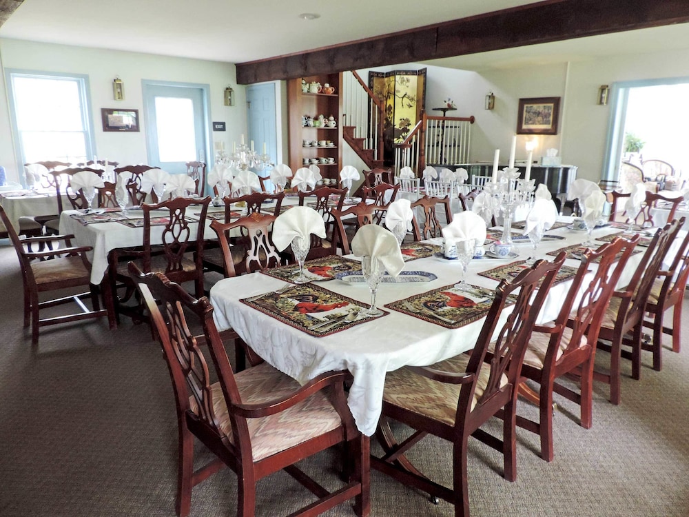Battlefield Bed &amp; Breakfast Inn 58/76