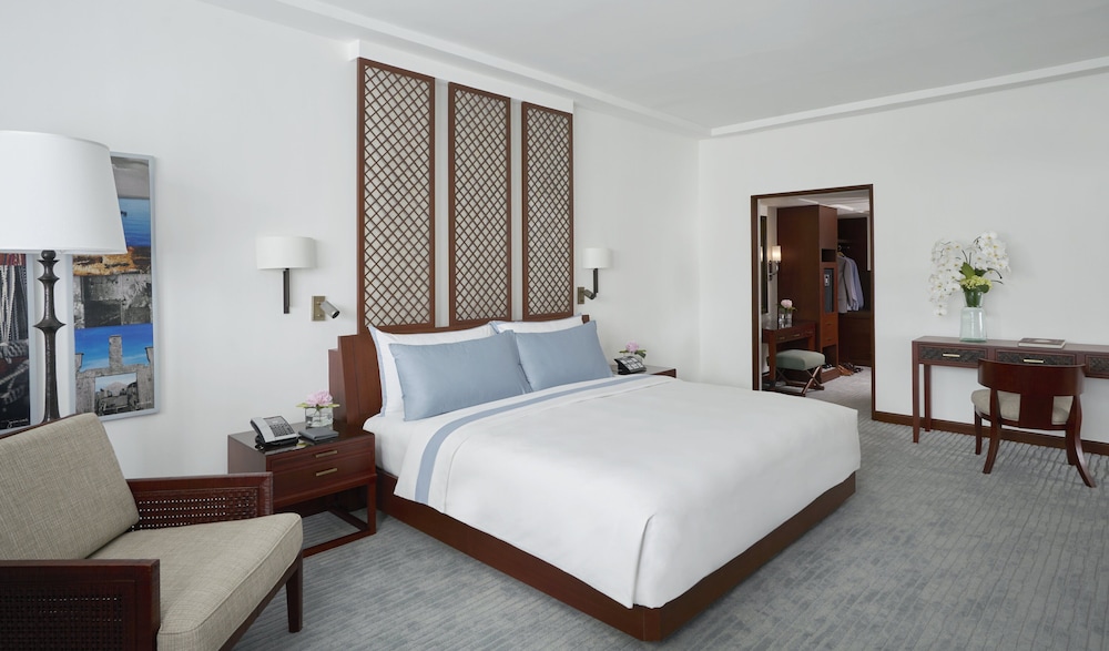 The Peninsula Manila 13/34