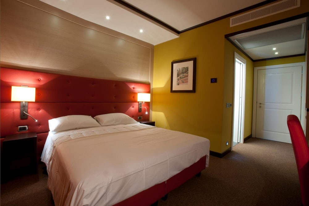 Palace Hotel Legnano 12/61