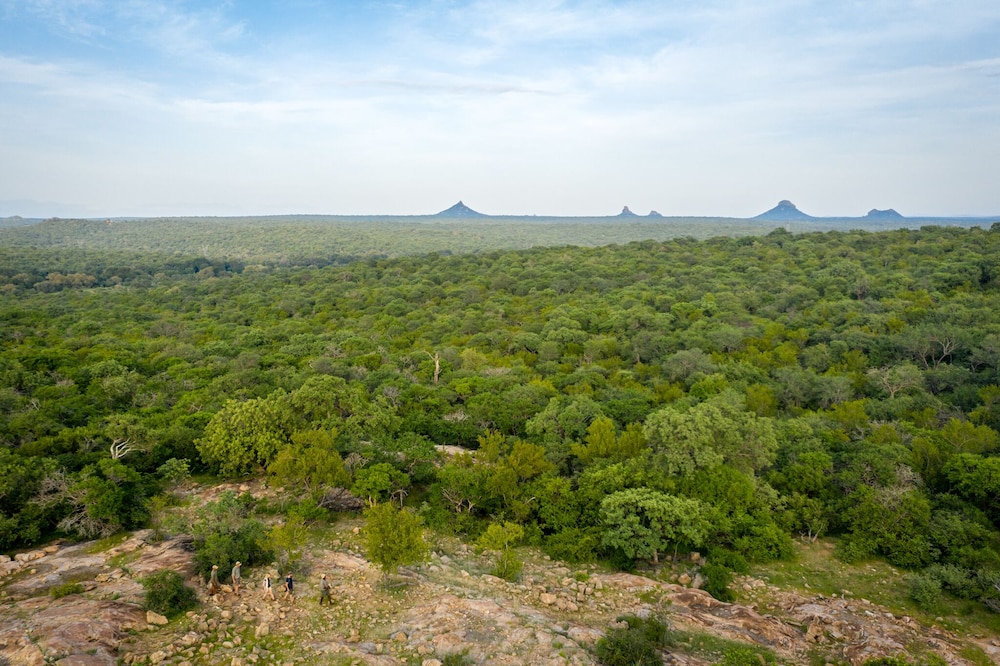 Rukiya Safari Camp 32/50