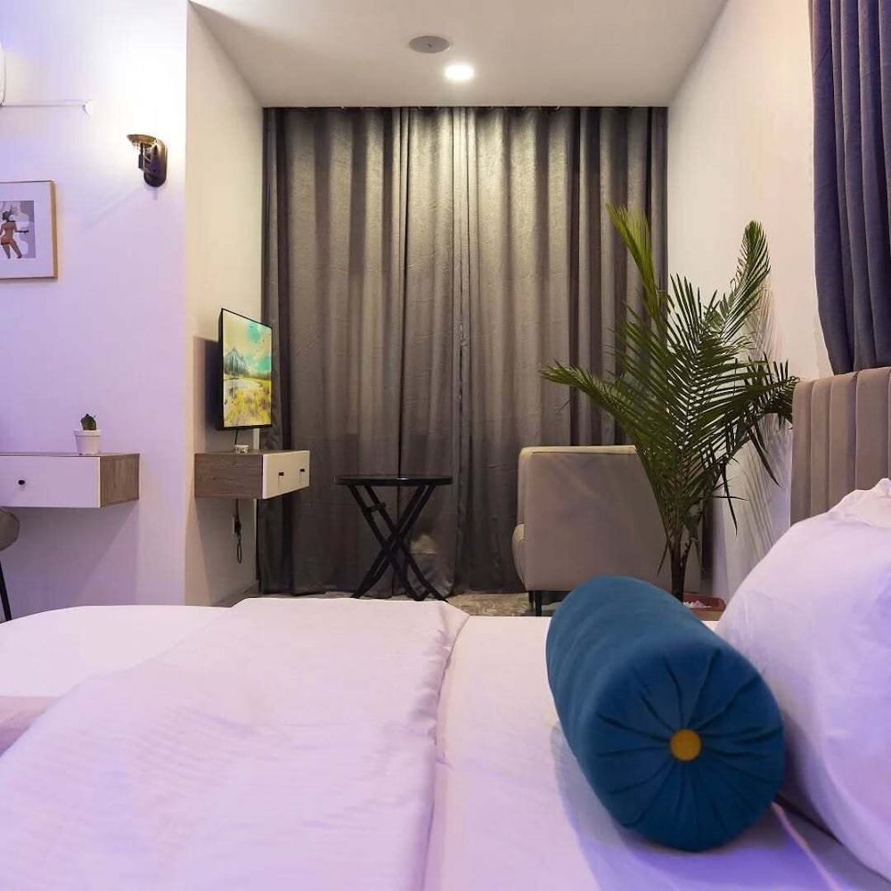 Adna Hotel 27/50