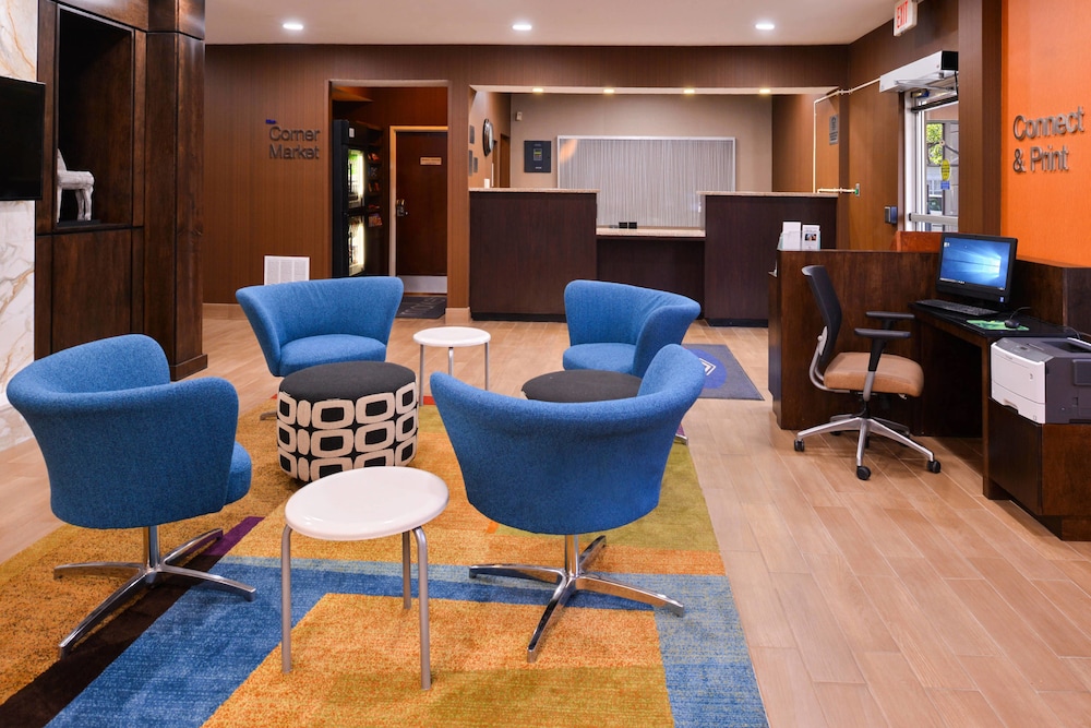 Fairfield Inn By Marriott Louisville North 35/58